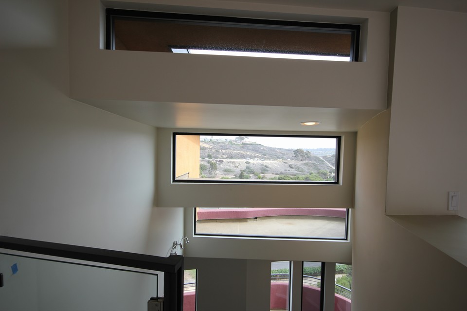 stairway to main living floor